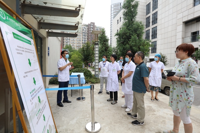高考后，蕪湖中醫(yī)醫(yī)院這項(xiàng)“國考”工作順利完成(圖2)