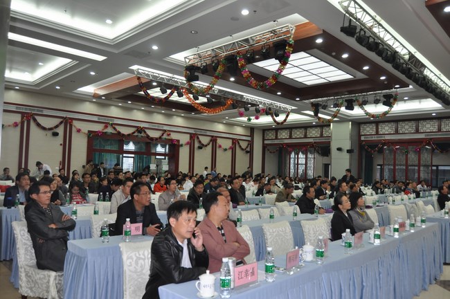 2015安徽中醫(yī)藥學(xué)會(huì)外科專業(yè)委員會(huì)暨國家級(jí)外科繼教班在我院順利召開(圖2)